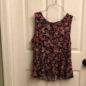 Loose rose peplum tank